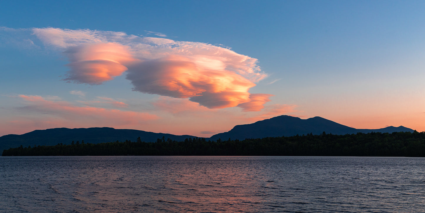 Lenticulars over the Bigelow Range Panorama